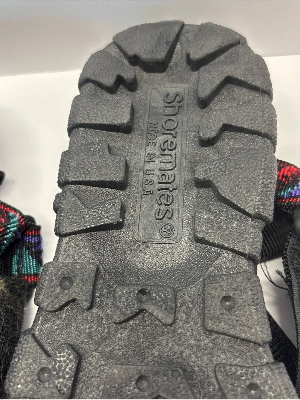 Men's Black shoremates Sandal with Multicolor Patterned Straps size 9
